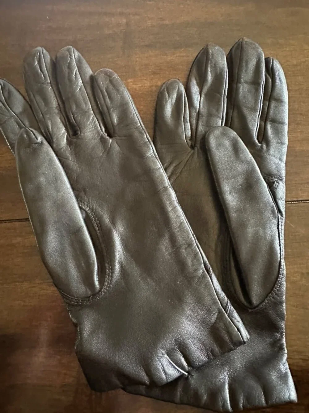 Fownes Vintage Black Leather Gloves 6 1/2 Acrylic Lining Stiched Design